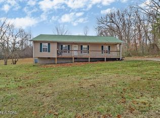 660 E Rock Quarry Rd, Clarkrange, TN 38553