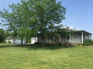 9752 E Katey Dr, Columbus, IN 47203