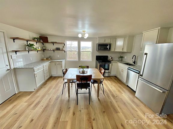 2nd image of 1206 Kennedy Ct