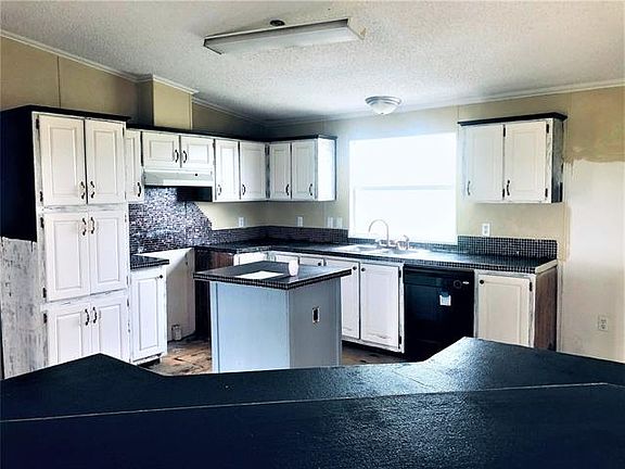 5th image of 3912 Applewood Ct