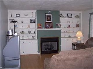 3rd image of 21 Owen Dr