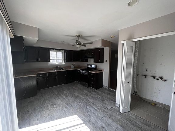 4th image of 112 Fahy Ave