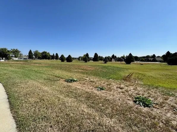 Fairway Ct, Sheridan, WY 82801
