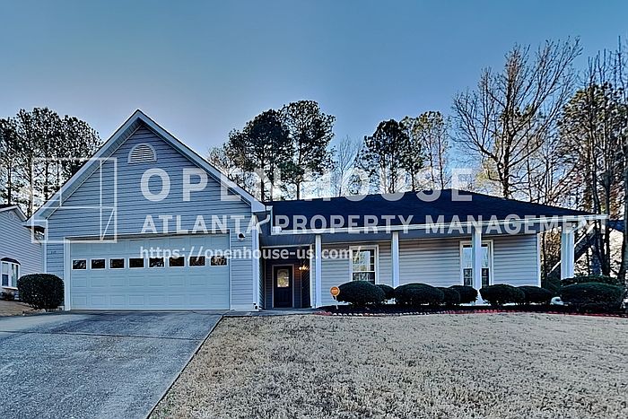 1st image of 645 Paris Dr