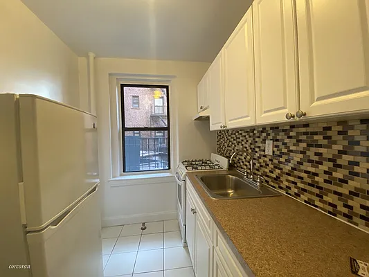 Rented by Corcoran | media 13