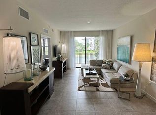 11620 NW 43rd Ter #100, Miami, FL 33178