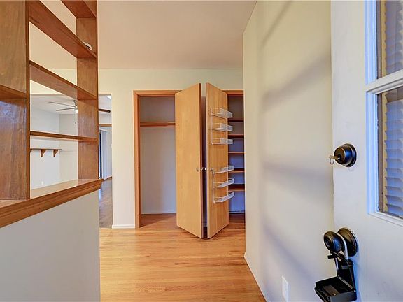 2nd image of 3613 Randall Dr