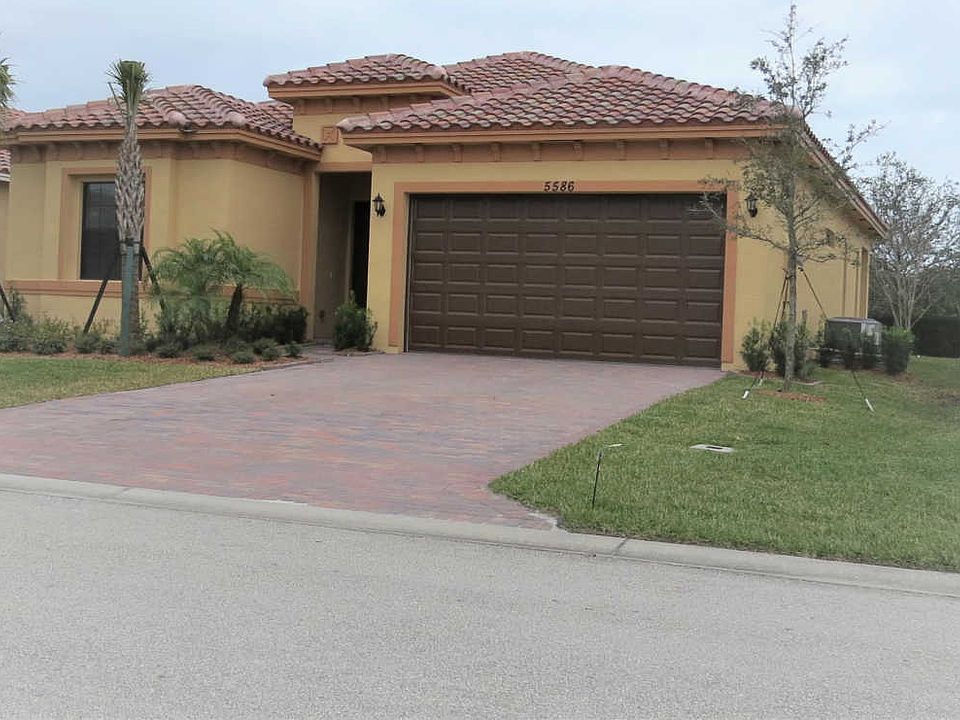 1st image of 5586 40th Ave