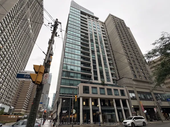 1121 Bay St, Toronto, ON