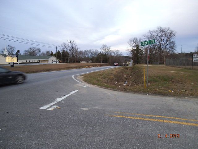 2nd image of 4 Goble Rd