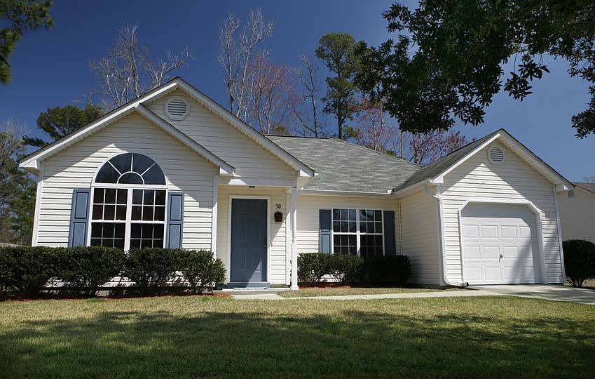 1st image of 30 Stoney Creek Ln