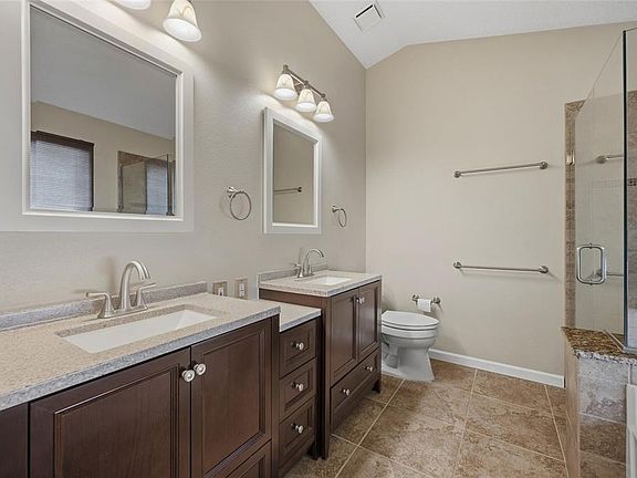 4th image of 1362 TWIN RIVERS BOULEVARD