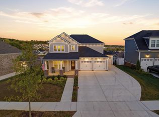 582 Gingerwood Ln, Hendersonville, TN 37075