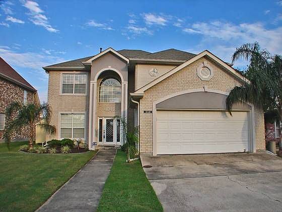 2nd image of 4040 Teche Dr