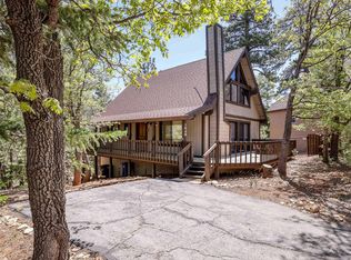 1640 Cascade Rd, Big Bear Lake, CA 92315