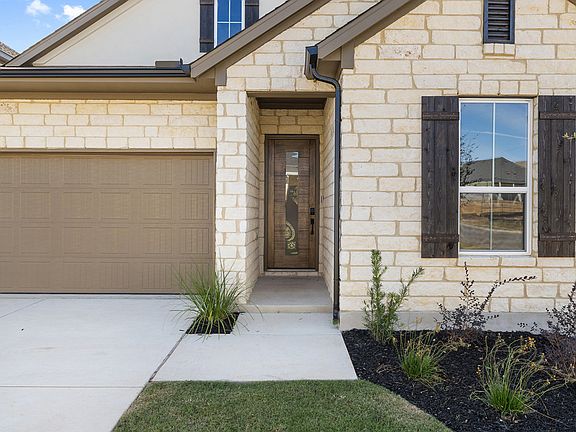 Exterior Style D