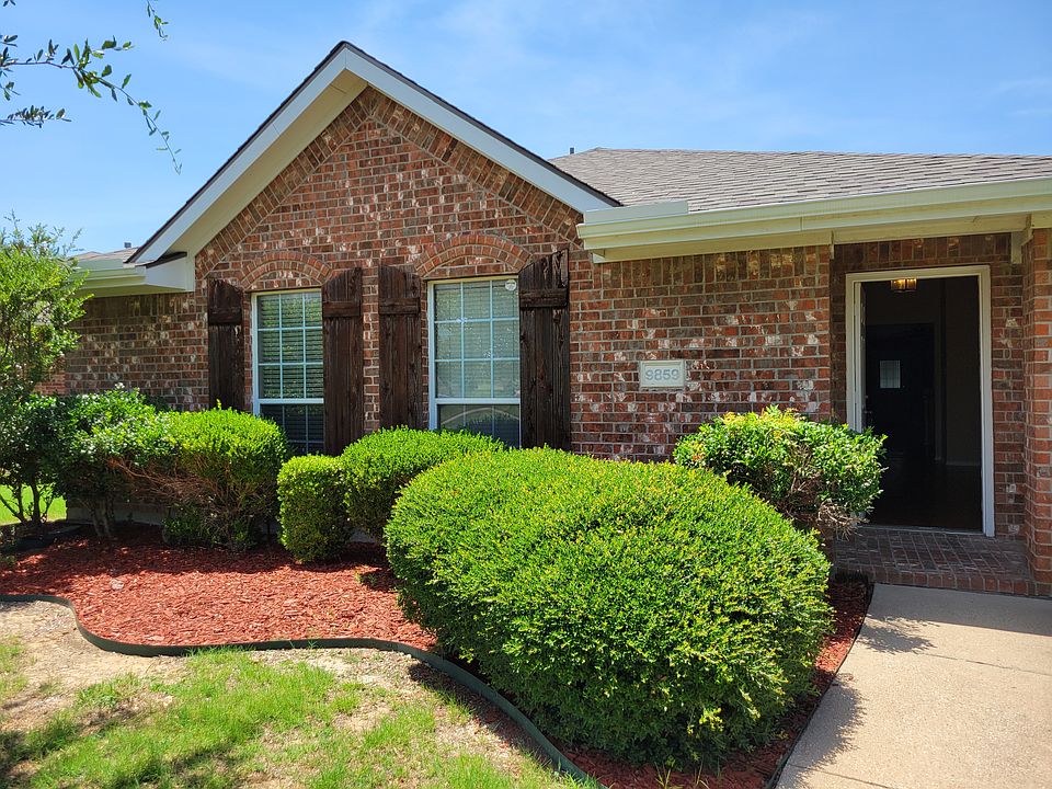1st image of 9859 King Louis Dr
