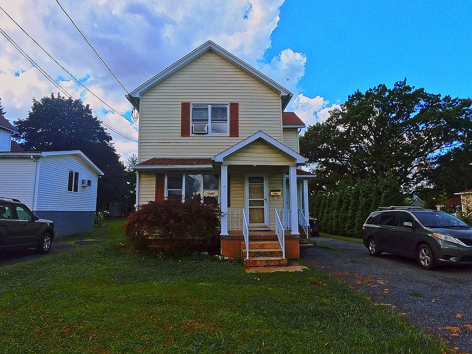 1st image of 637 E Grant St