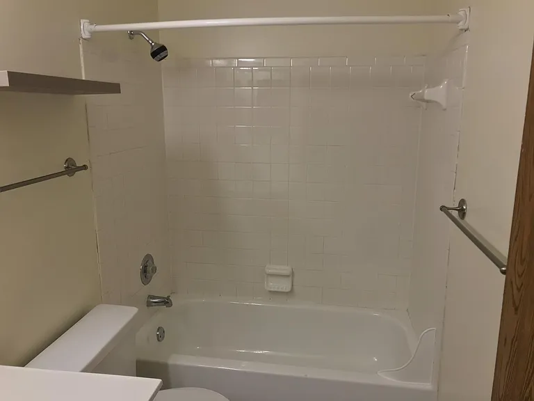 1420 Lake Pointe Way #8 — Photo 26