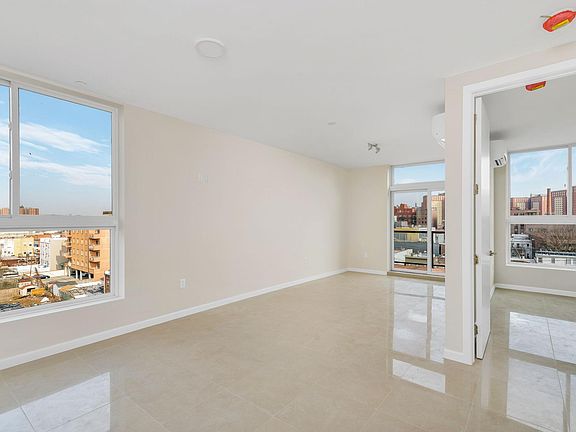3rd image of 2873 W 17th St #6C