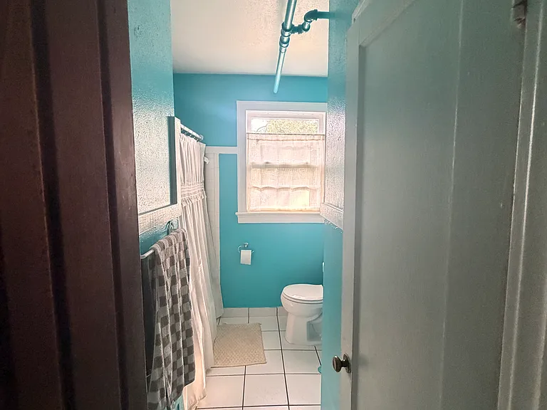 1301 S Albany Ave #B — Photo 12