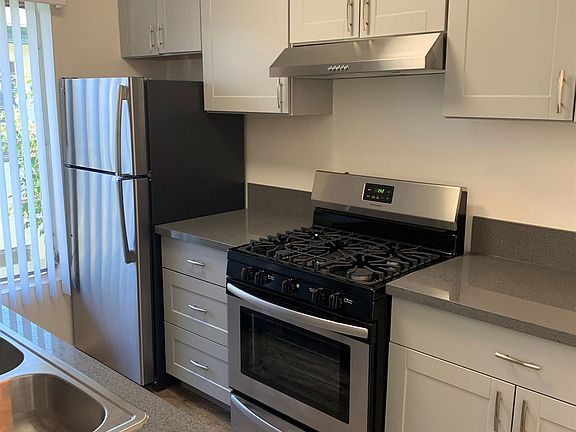Kitchen 4