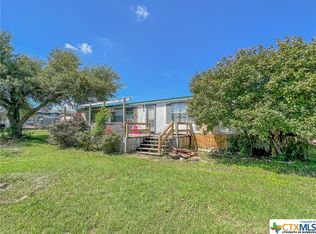 160 Park Meadow Dr, Jarrell, TX 76537