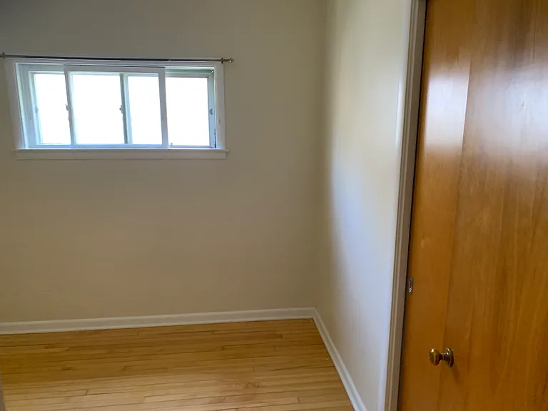 419 W Bluff St #2 — Photo 4