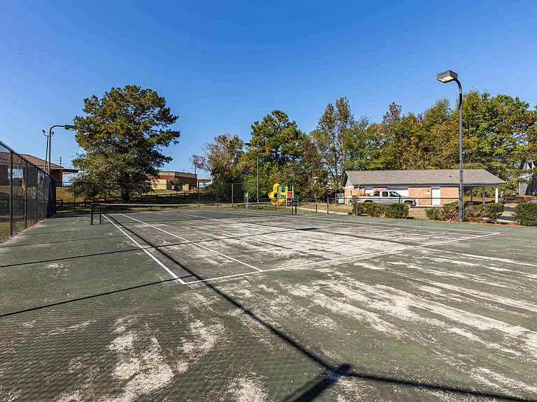 Twin Oaks — Photo 19