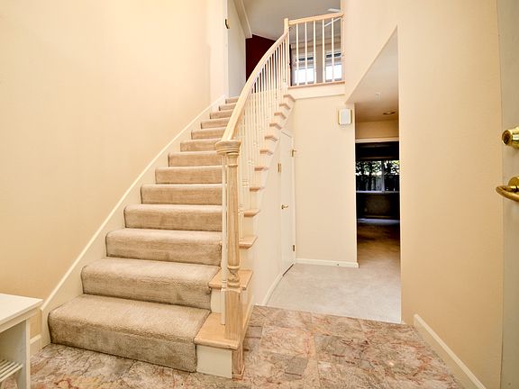 2nd image of 501 Kirkland Ave APT 110