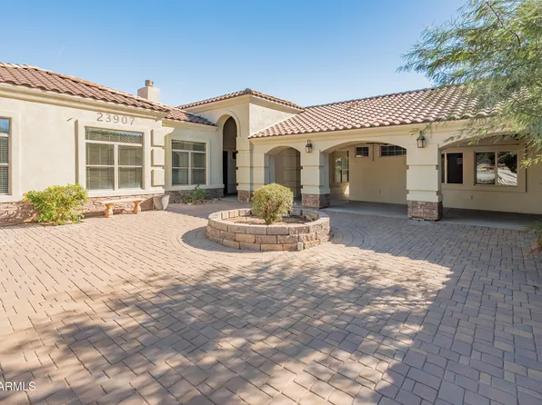 23907 N 83RD Avenue, Peoria, AZ 85383