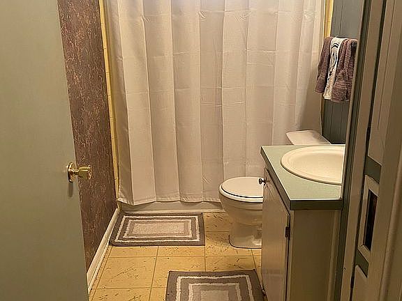5th image of 11055 Whipple Pool Ln