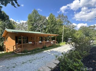 464 Ridgetop Rd, Franklin, NC 28734
