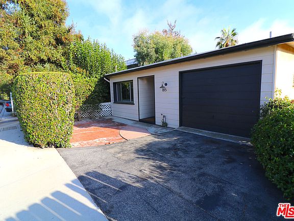 4th image of 795 Saint Anns Dr