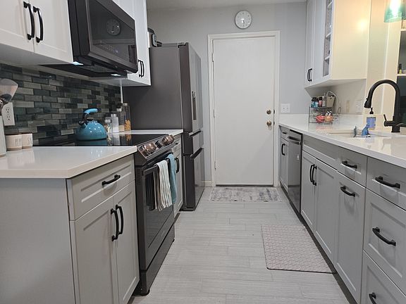 5th image of 1505 Geoffs Dr