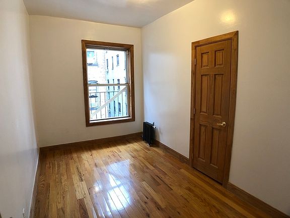 3rd image of 519 W 134th St APT 20
