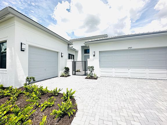 2nd image of 12465 SW Crystal Cove Dr