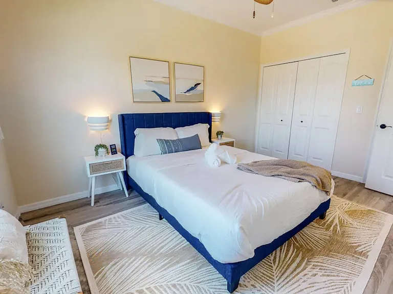 132 Sunrise Blvd — Photo 16