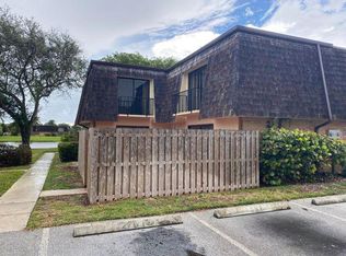 277 Arabian Rd #277, Lake Worth, FL 33461