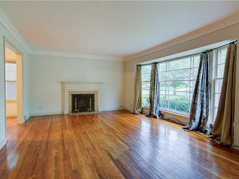 3297 Chelsea Dr — Photo 7