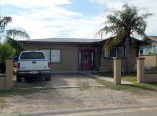 483 Falcon Shores Dr, Zapata, TX 78076