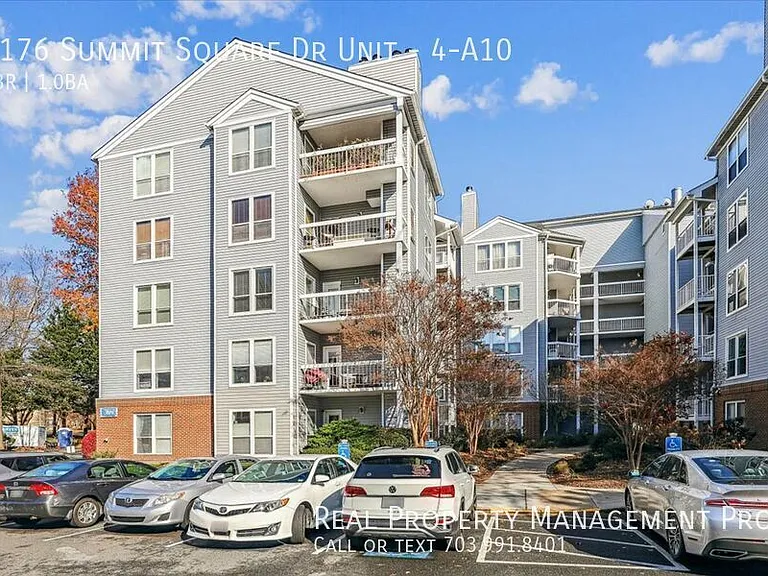 3176 Summit Square Dr #4-A10 — Photo 46