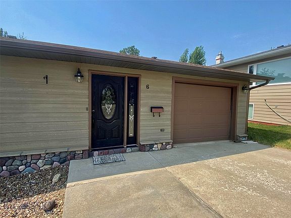 2nd image of 6 Cypress Dr