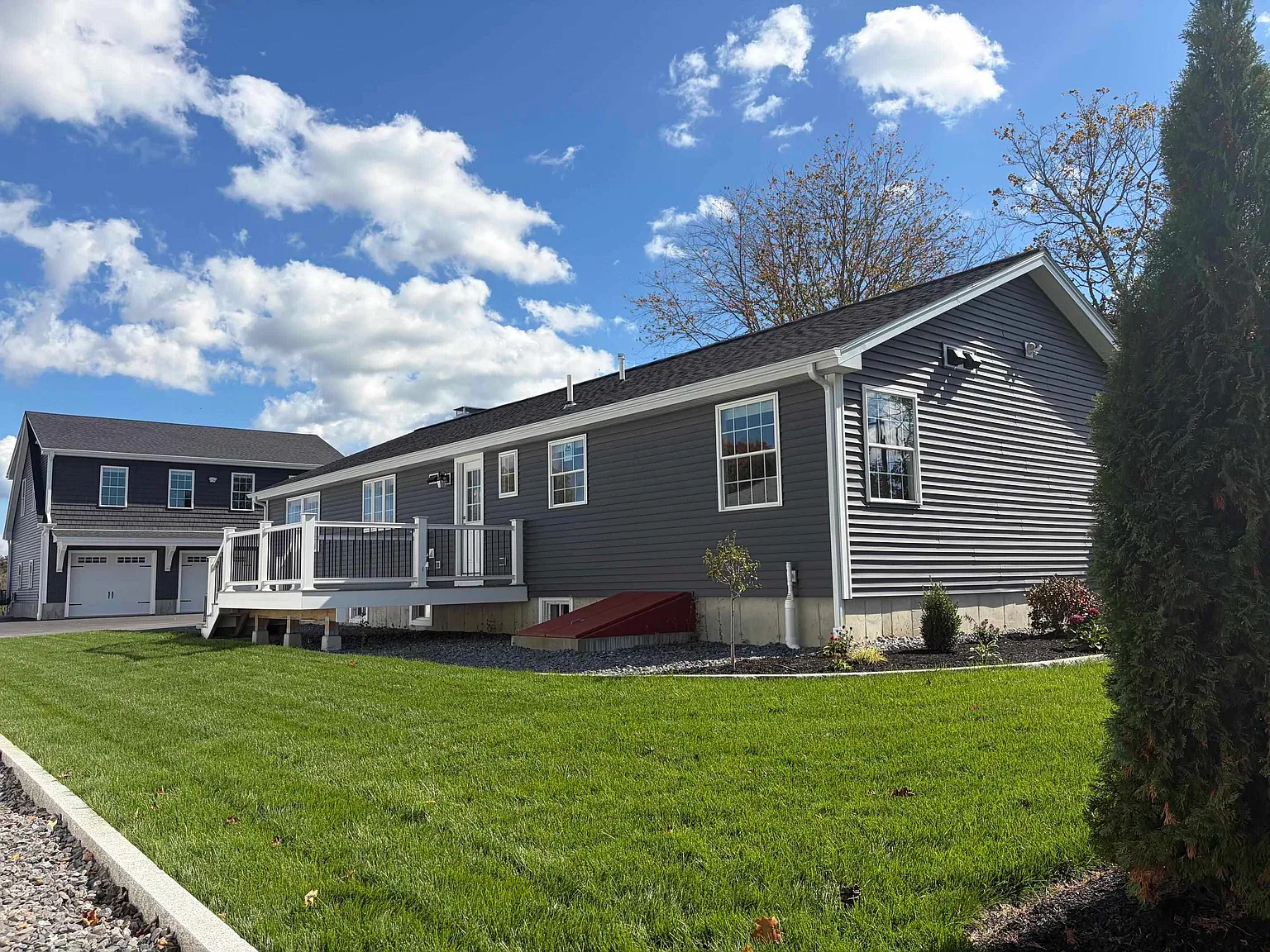 3 bed, 2.5 bath, 1680 sqft, $4,500 — Photo 4