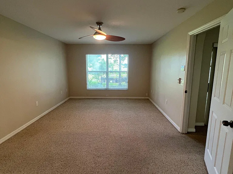 3808 Bayshore Cir — Photo 7