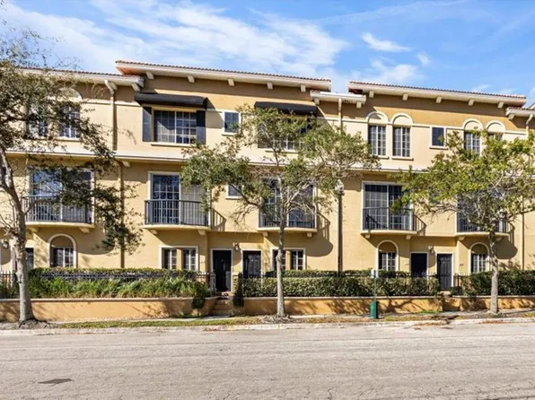 111 S Sherrill St, Tampa, FL 33609