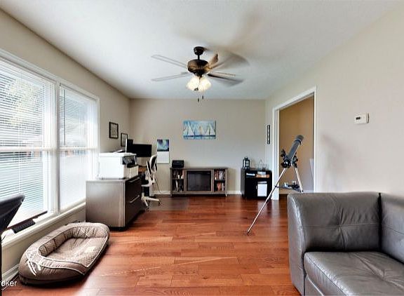 2nd image of 10703 Brentford Pl