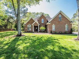 21 Elijah Ct, Bowling Green, KY 42104