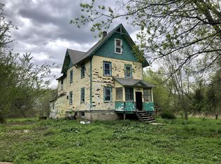 68 Yokun Rd, Pittsfield, MA 01201