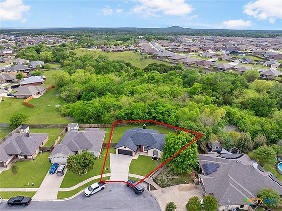 3rd image of 4008 Salt Fork Dr